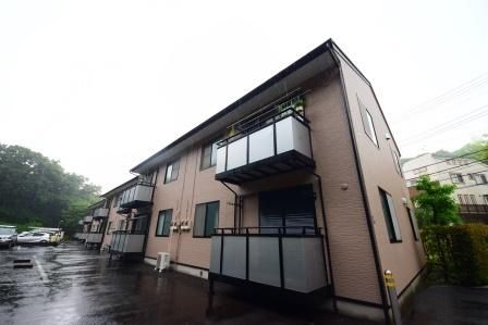 建物外観　★お買いもの便利で閑静な住宅地★