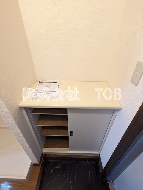 その他設備　シューズボックス