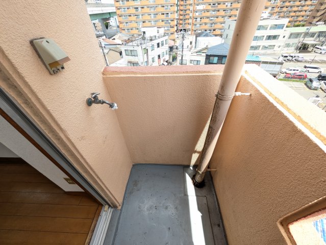 バルコニー　リアライズ尾頭橋（旧：登り松マンション）