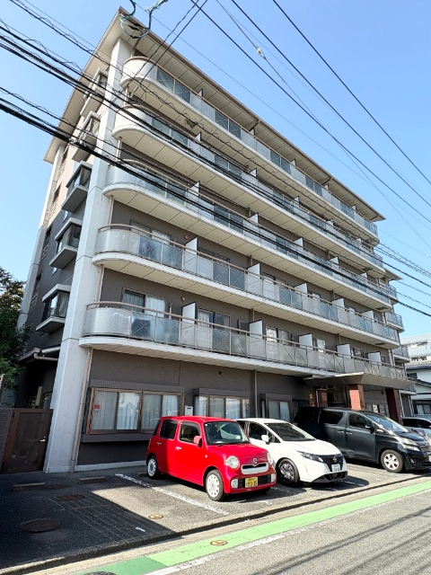 建物外観　現況優先