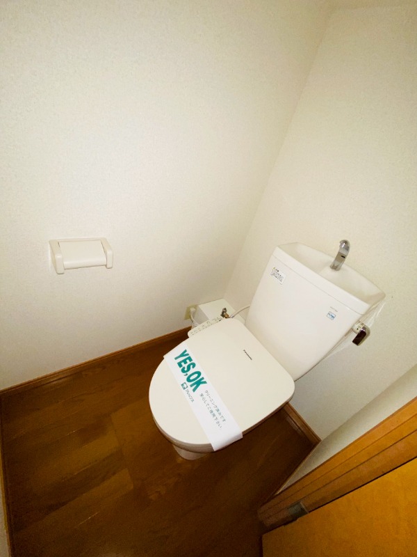 トイレ　別部屋参考写真