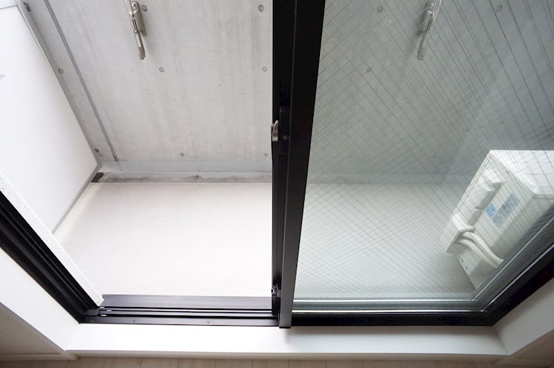 バルコニー　同間取り別部屋の写真です