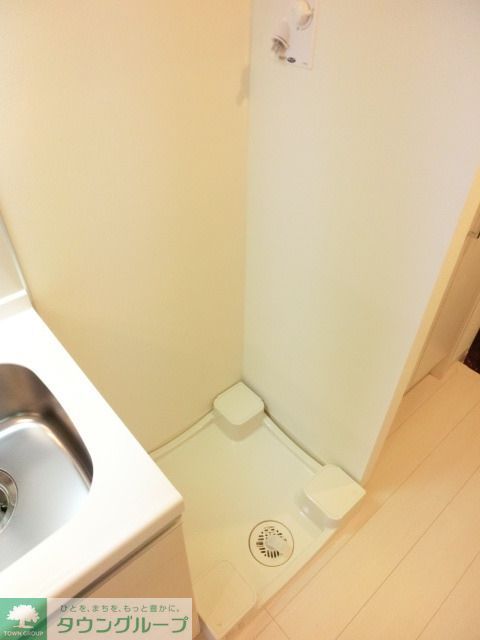 その他　室内洗濯機置き場、外気で洗濯機が汚れません