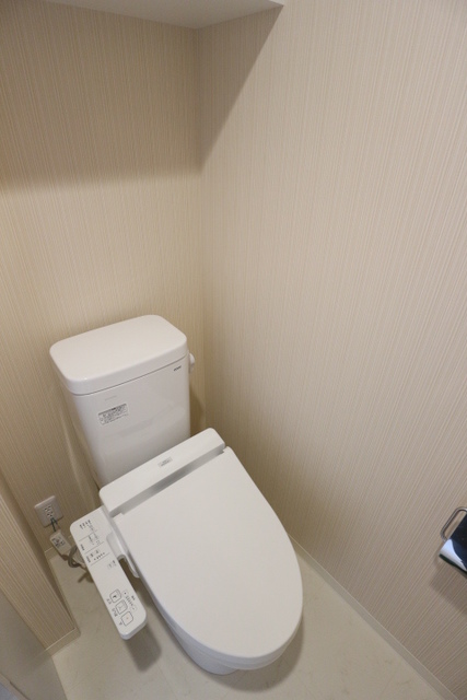 トイレ　※写真は他号室です