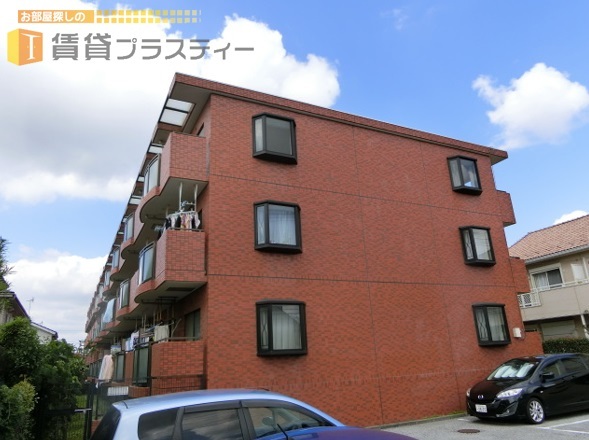 建物外観　コルトンプラザの誘惑に負けず・・大型ＳＣ裏の住宅地に立地。