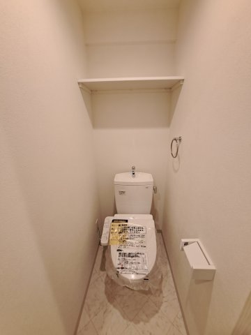 トイレ　トイレもきれいです
