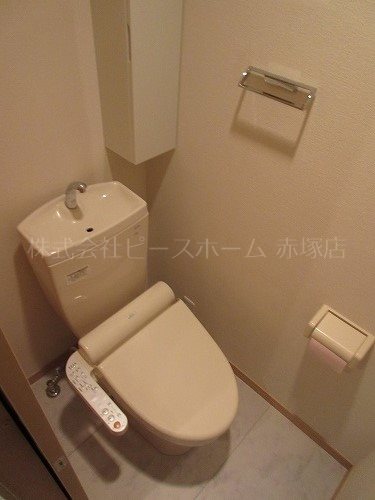トイレ　※別号室参考写真