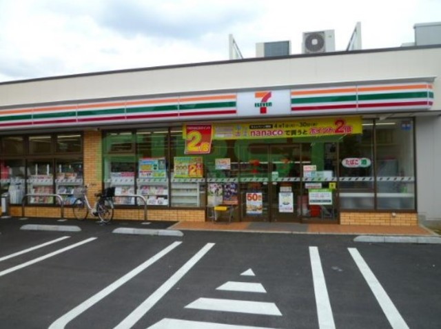 コンビニ　セブンイレブン武蔵野成蹊通り店（コンビニ）まで194m