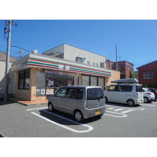 コンビニ　セブンイレブン南柏豊四季店（コンビニ）まで442m