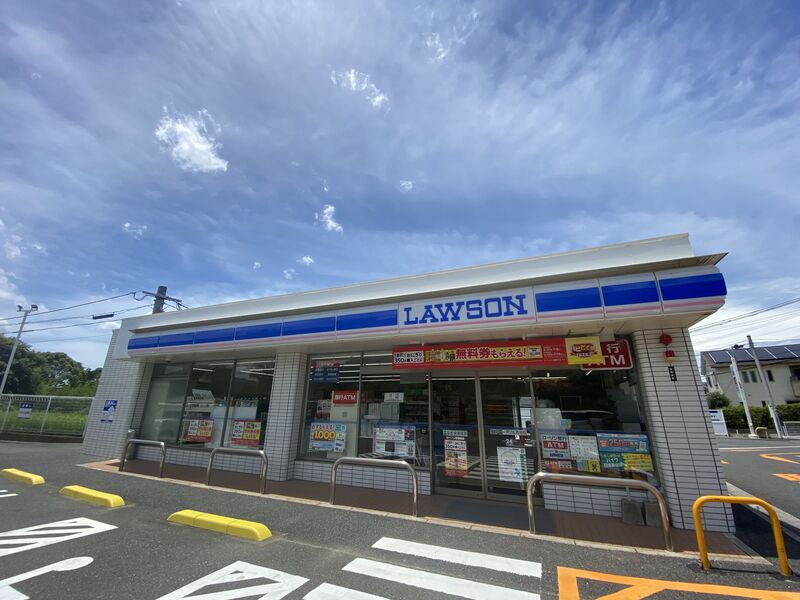 コンビニ　ローソン宗像曲店（コンビニ）まで1999m