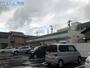 コンビニ　ファミリーマート新潟商業高校前店（コンビニ）まで591m