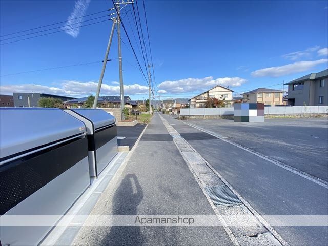 その他　前面道路（その他）まで0m