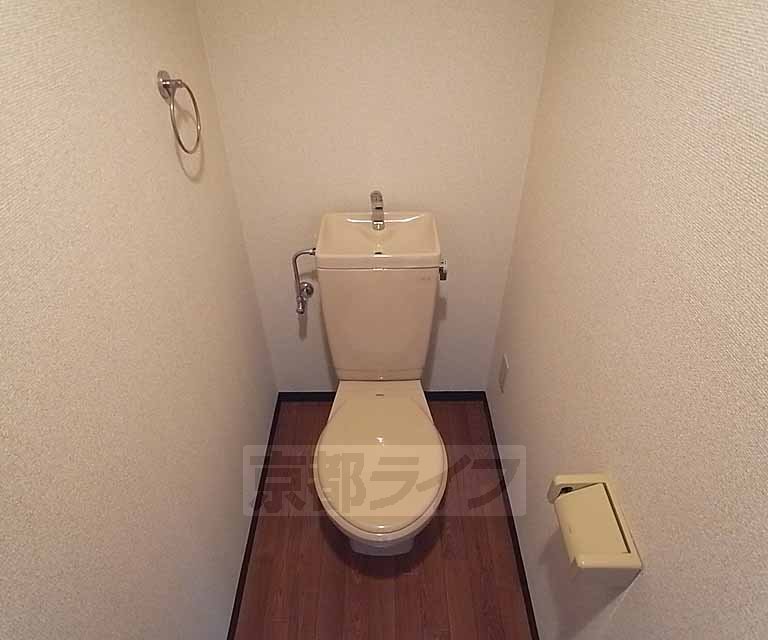 トイレ　清潔感のあるトイレです。