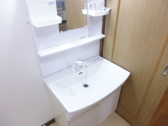 洗面設備　※別部屋の写真です