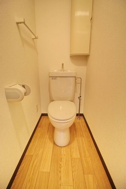 トイレ　同シリーズ