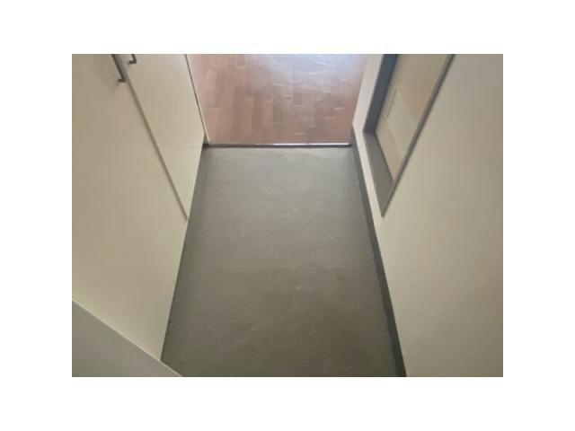 栄マンションS棟の玄関写真