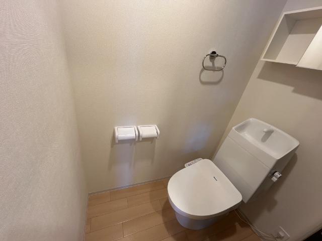 トイレ　トイレ