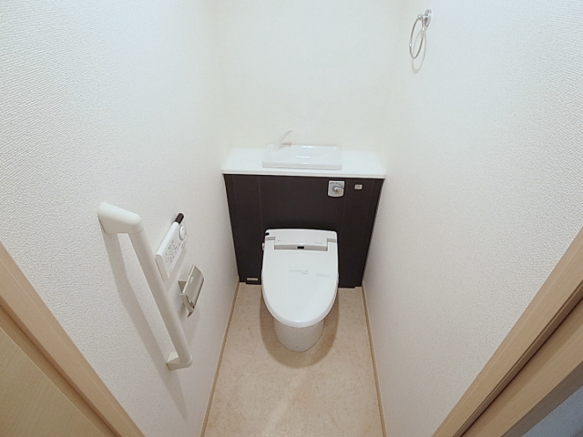 トイレ　ウォシュレット付トイレ