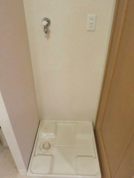 その他設備　室内洗濯機置き場。