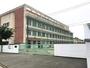 中学校　名古屋市立日比野中学校南校舎（中学校）まで221m
