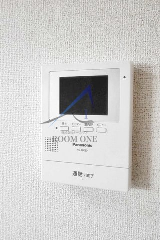 セキュリティ　モニター付きインターホンです。