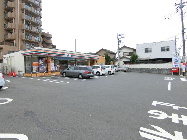 その他　セブンイレブン（その他）まで560m