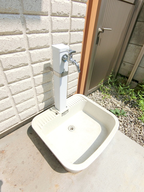 その他設備　バルコニーには水道の蛇口があります☆