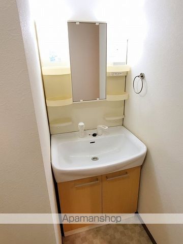 ＪＲ東海道本線 浜松駅 バス乗車時間：30分 最寄りバス停で下車 徒歩5分 6階建 築21年の内装写真