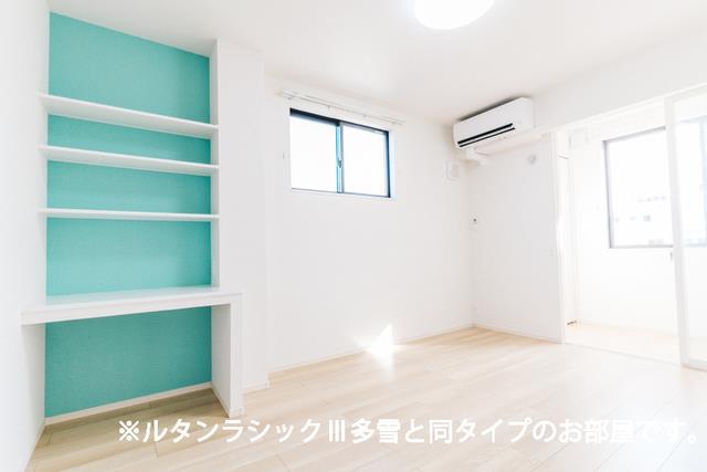 居室・リビング　※同タイプ