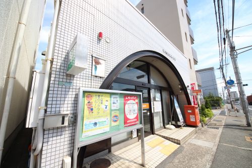 郵便局　明石田町郵便局（郵便局）まで396m