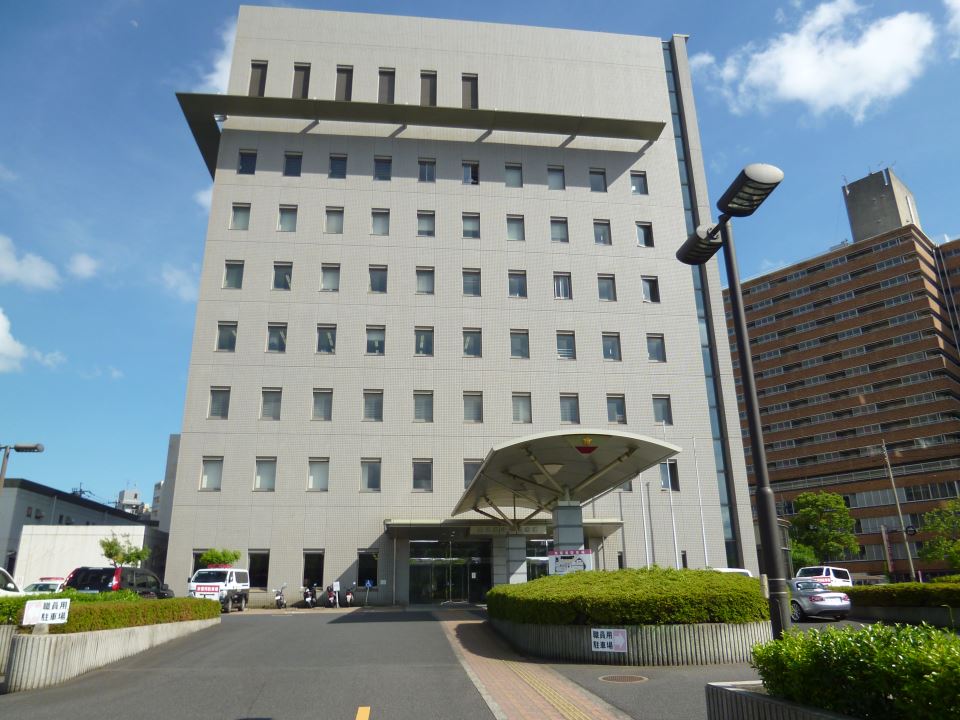 警察署・交番　鹿児島中央警察署（警察署・交番）まで400m