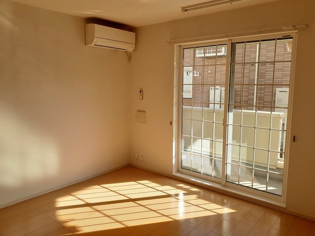 居室・リビング　居間です