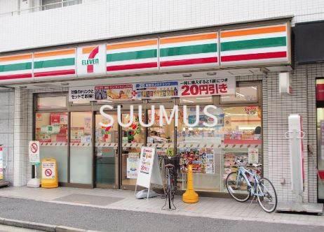 コンビニ　セブン-イレブン 代々木上原駅前店（コンビニ）まで605m
