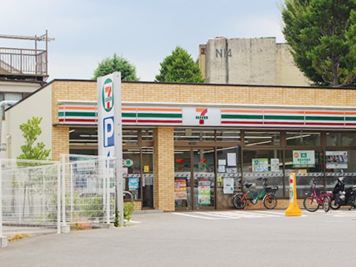 コンビニ　セブンイレブン 北区赤羽北3丁目店（コンビニ）まで227m