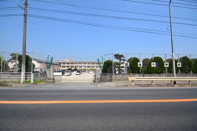 小学校　行橋市立　延永小学校（小学校）まで800m