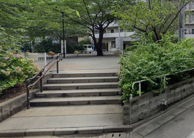 公園　東池袋公園（公園）まで724m