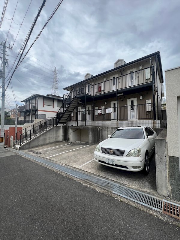 建物外観　建物外観を気になさる方へ、見た目の良い物件です