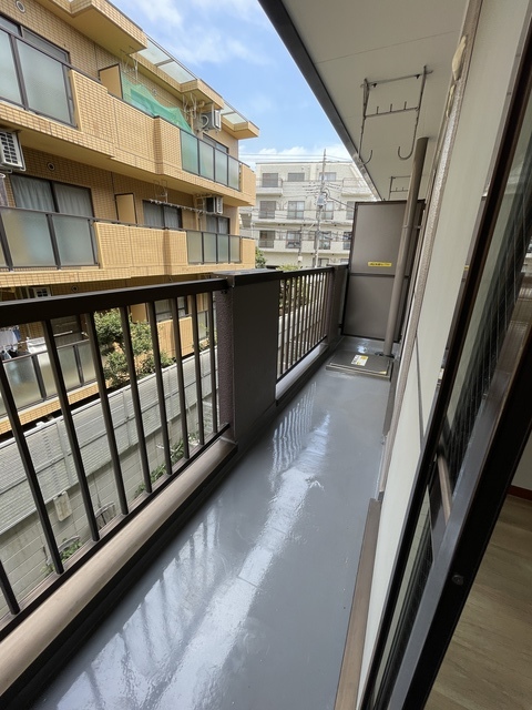 バルコニー　別室参考写真になります。