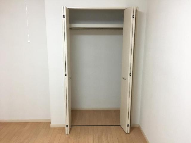 収納　クローゼット