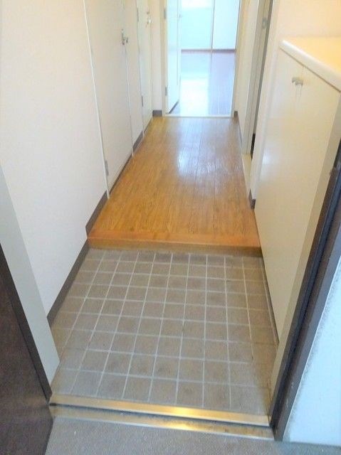 玄関　※他部屋参照・現況優先