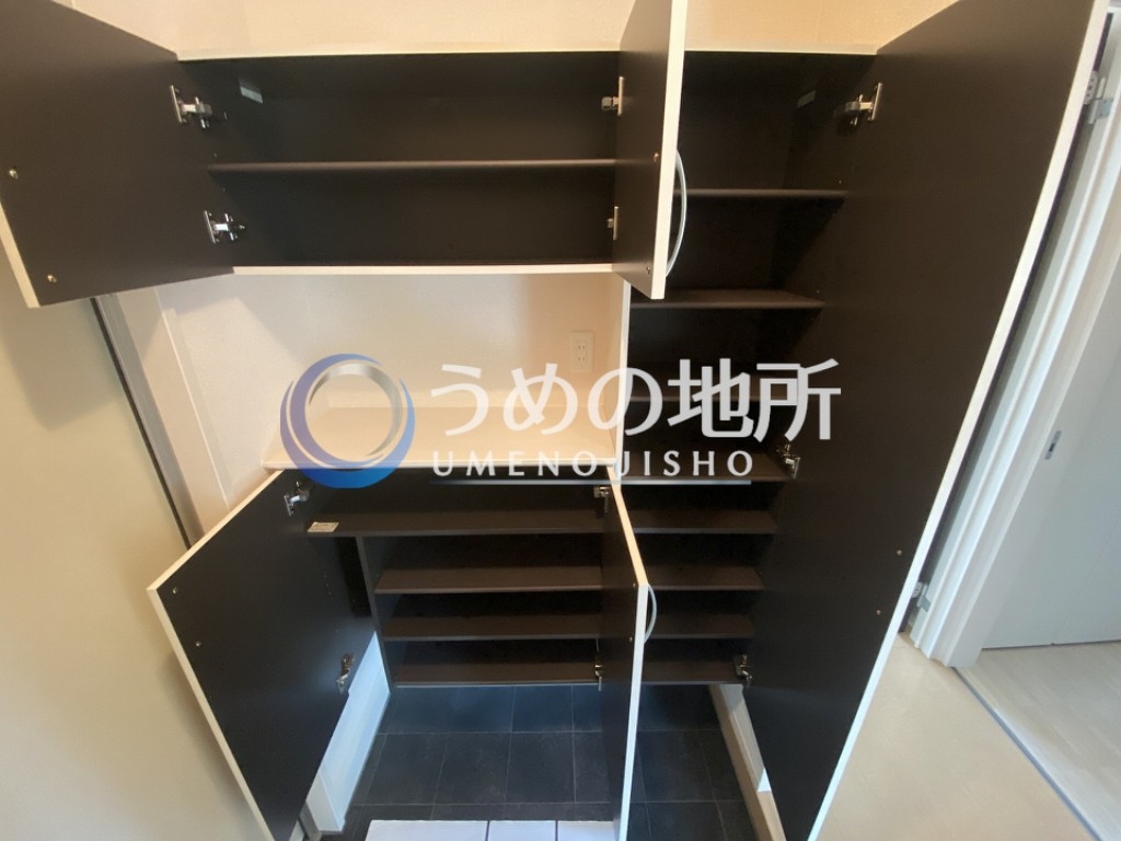収納　靴箱