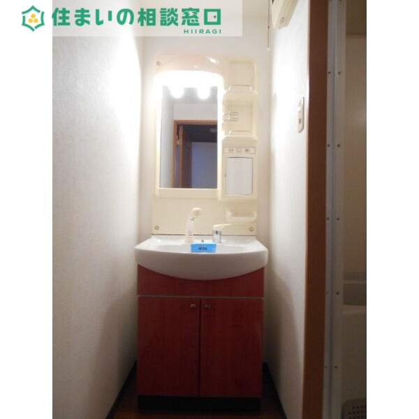 洗面設備　同型