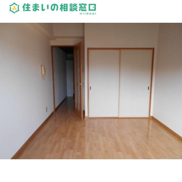 居室・リビング　同型