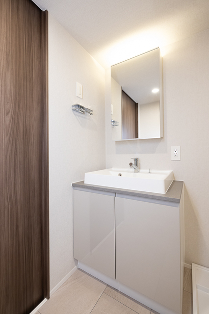 洗面設備　※写真は同タイプ住戸です。