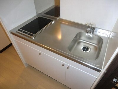 キッチン　同タイプの物件写真です。
