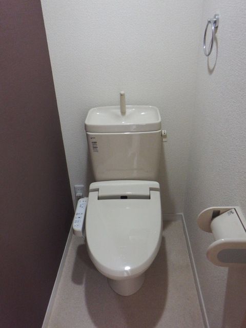 トイレ　★★温水洗浄便座付トイレ★★