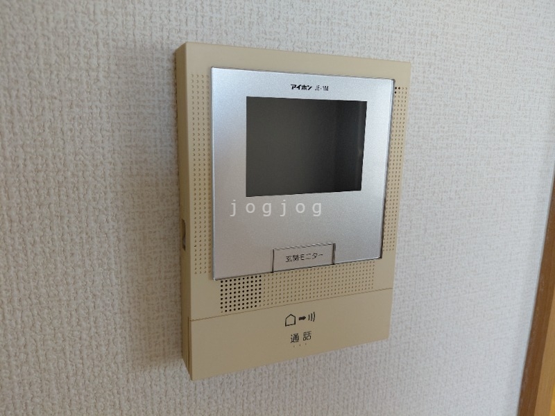 セキュリティ　モニター付きインターホンで来客確認も安心です！