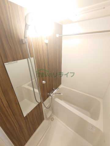 バス・シャワールーム　別部屋のお写真です