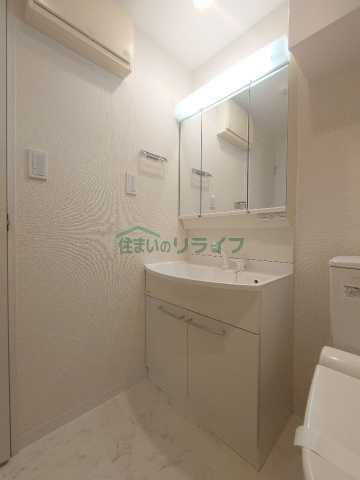 洗面設備　別部屋のお写真です