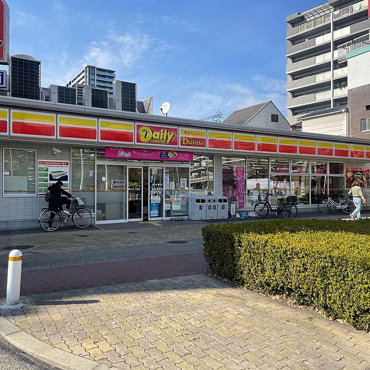コンビニ　デイリーヤマザキ 長柄中2丁目店（コンビニ）まで748m